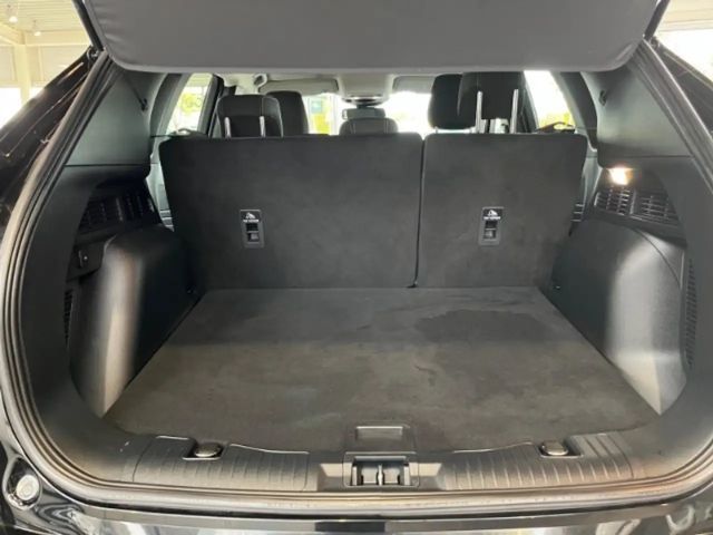 Ford Kuga AWD Hybrid Titanium