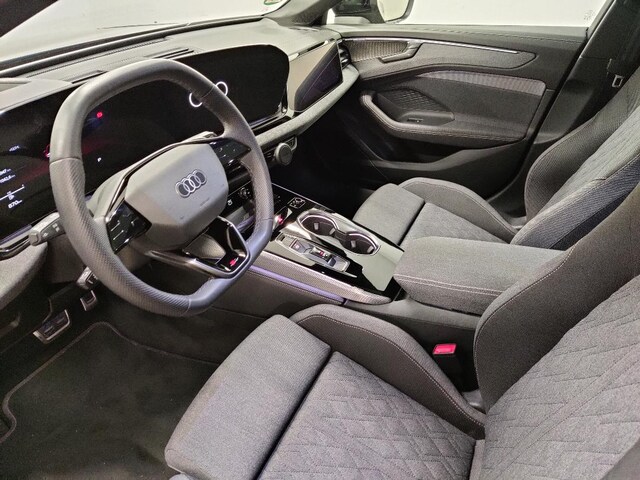 Audi A6 Avant Quattro S-Tronic