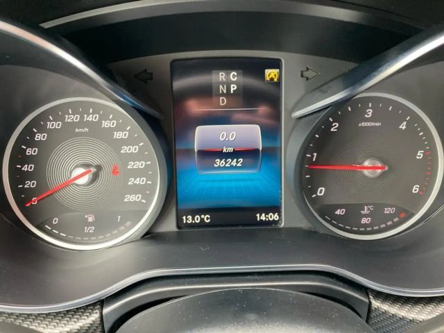 Mercedes-Benz V 300 4MATIC AMG Line Extralang