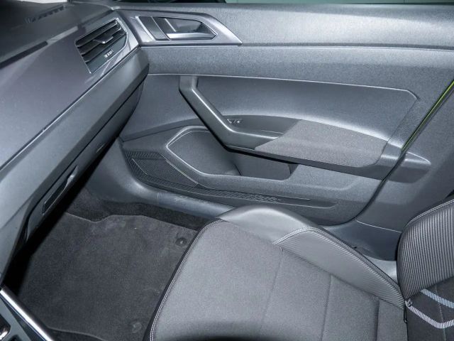 Volkswagen Taigo 1.5 TSI DSG Style