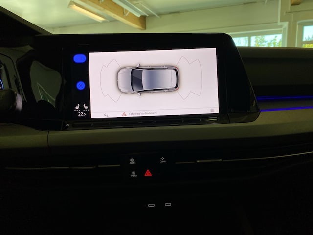 Volkswagen Golf 1.5 TSI BMT Golf VIII