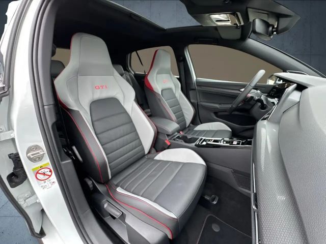 Volkswagen Golf DSG GTI