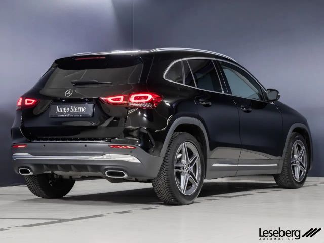 Mercedes-Benz GLA 180 AMG Line