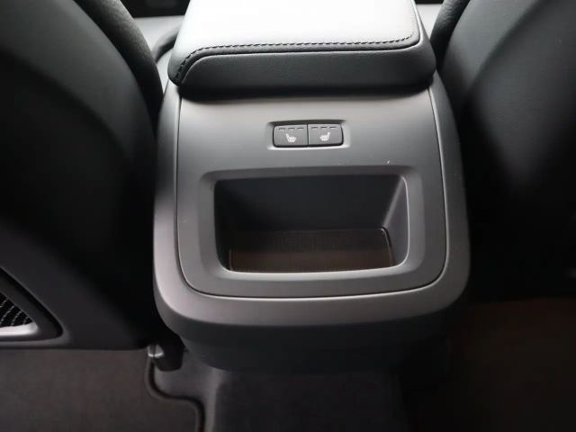 Volvo XC60 AWD Dark Plus