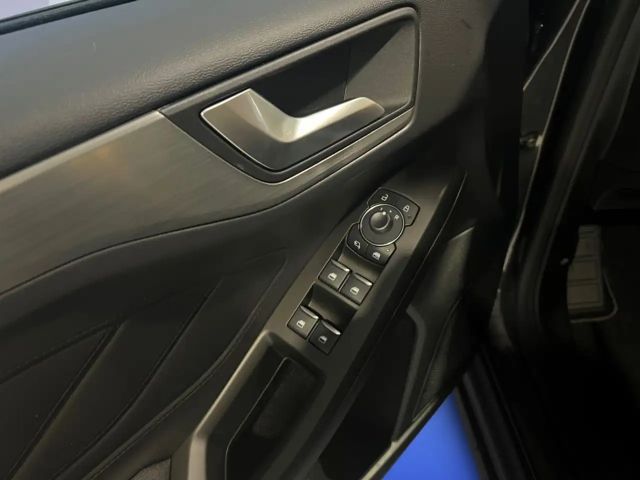 Ford Focus Titanium Wagon