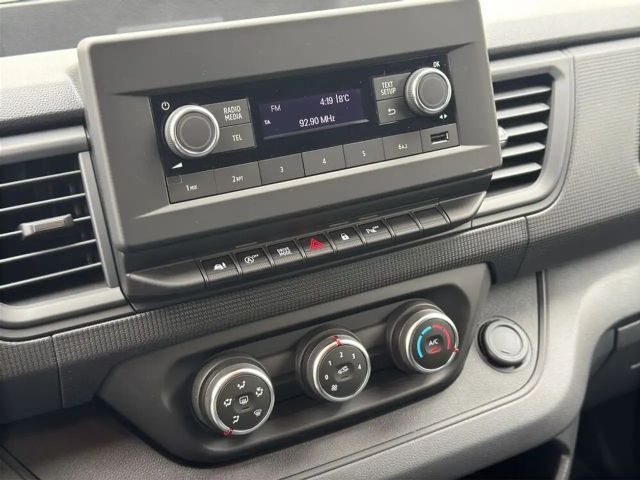 Nissan Primastar L2H1