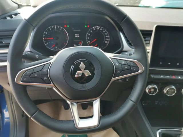 Mitsubishi ASX Invite