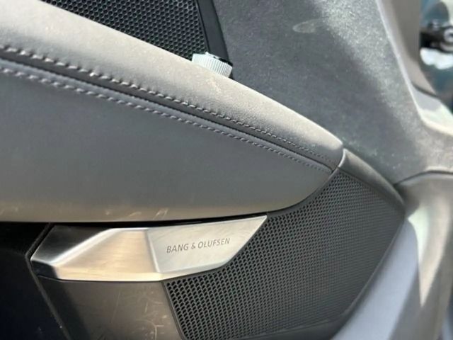 Audi e-tron GT Matrix-LED/Carbon/uvm.