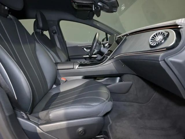 Mercedes-Benz EQE 300 Advanced Sedan