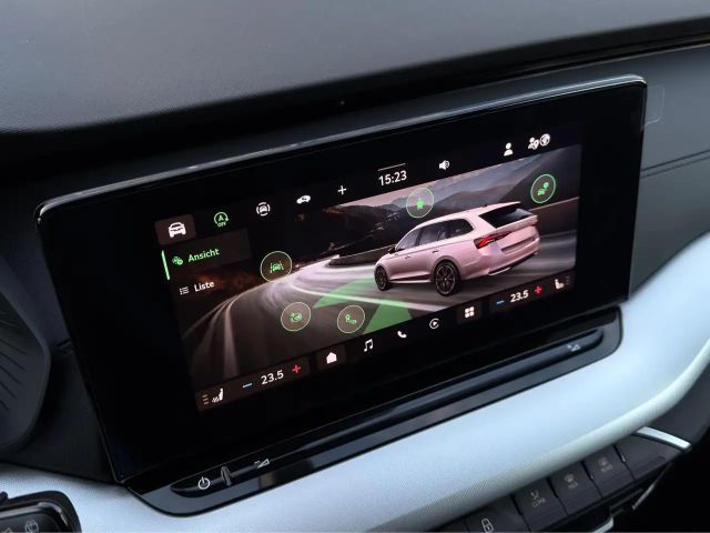 Skoda Octavia 1.5 TSI Combi Drive