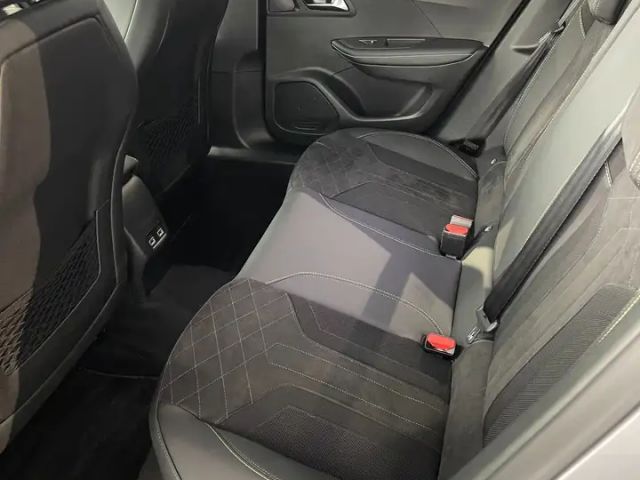 Peugeot E-2008 GT-Line