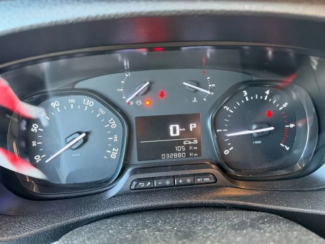 Opel Zafira Life Crosscamp