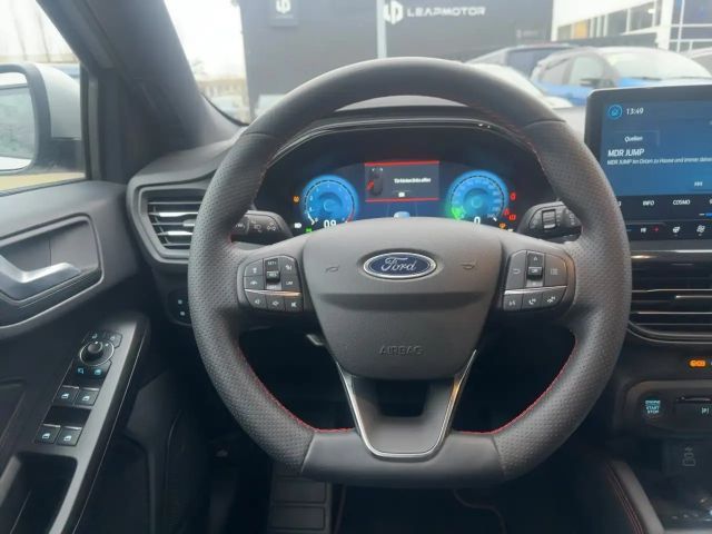 Ford Focus ST Line Wagon