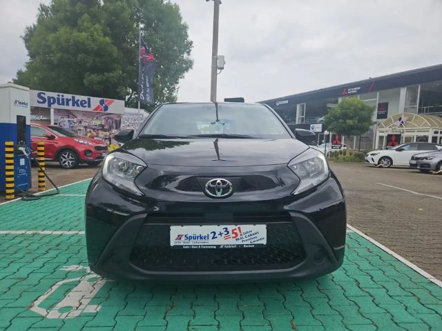 Toyota Aygo X 1.0 VVT-i Play X-play
