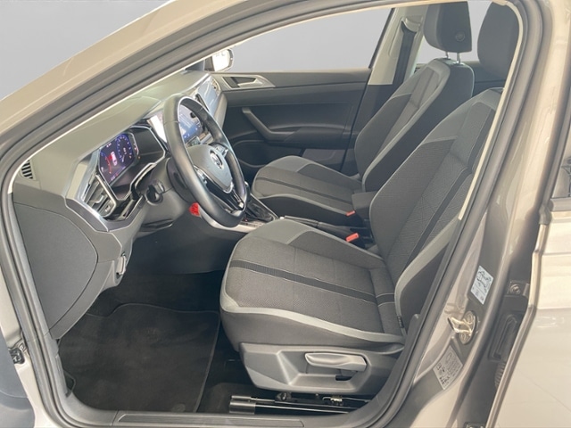 Volkswagen Polo 1.0 TSI DSG R-Line