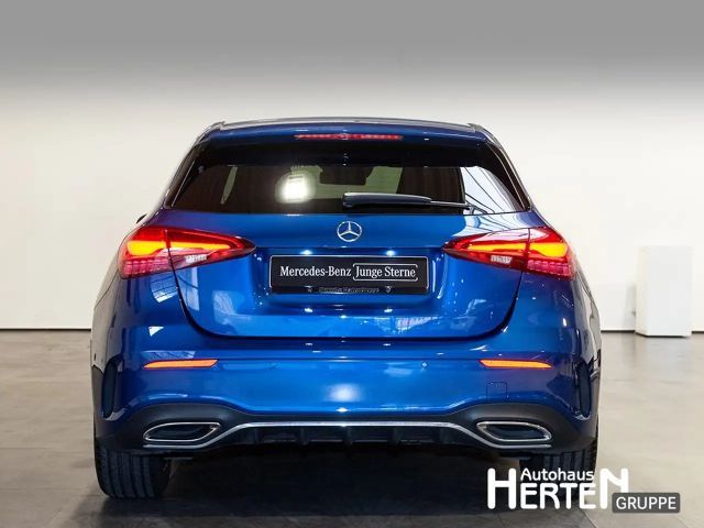 Mercedes-Benz A 180 AMG Line