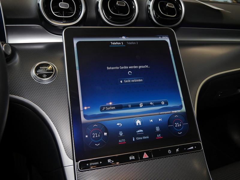 Mercedes-Benz C 300 AVANTGARDE C 300 d Estate