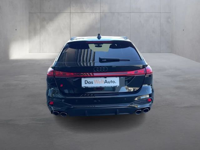 Audi S5 Avant Quattro