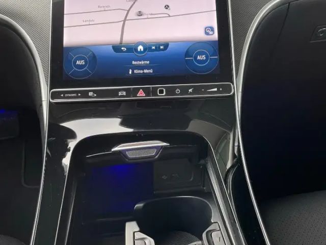 Mercedes-Benz C 200 Sedan