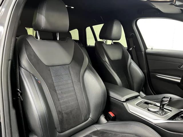 BMW 330 330e Touring xDrive