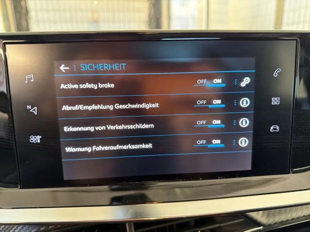 Peugeot 2008 Active Pack PureTech