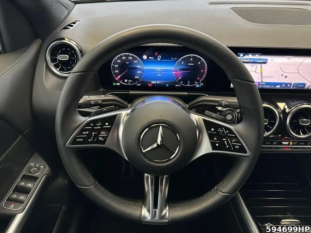 Mercedes-Benz GLA 200 GLA 200 d Progressive
