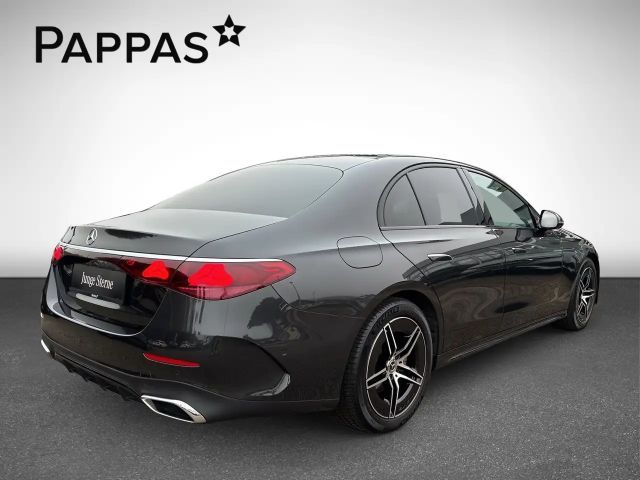 Mercedes-Benz E 220 4MATIC E 220 d Sedan