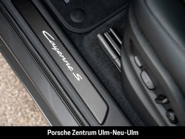 Porsche Cayenne E-Hybrid S