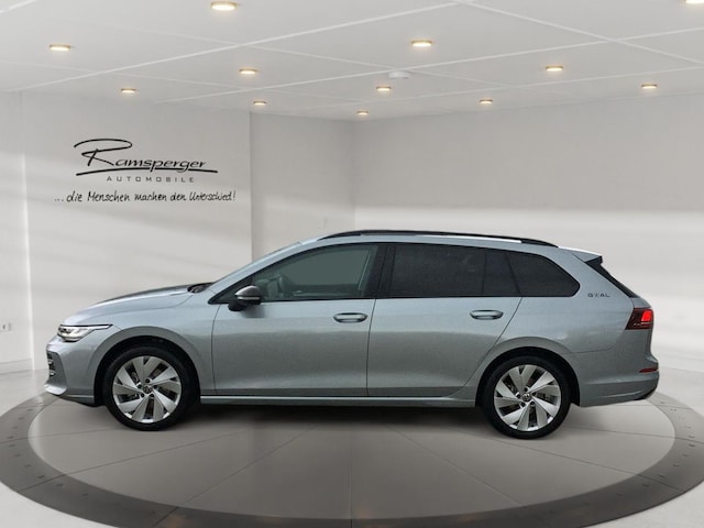 Volkswagen Golf 1.5 eTSI DSG Variant