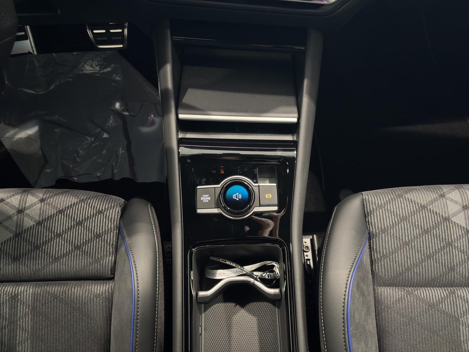 Volkswagen Tiguan IQ.Drive R-Line