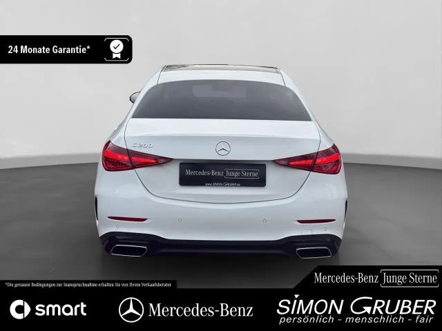 Mercedes-Benz C 200 AMG Line Sedan