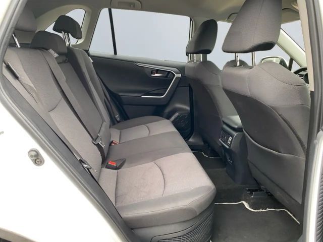 Toyota RAV4 4x2 Hybride Team D