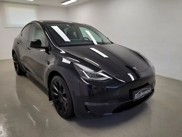 Tesla Model Y AWD Long Range