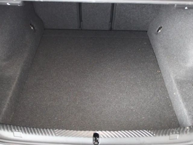 BMW 520 520d M-Sport Sedan