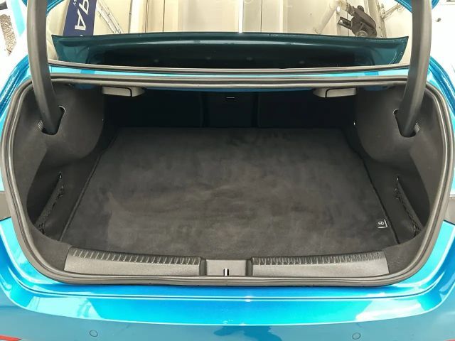 Mercedes-Benz CLA 220 4MATIC Coupé