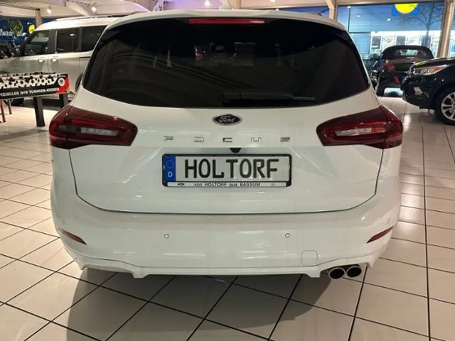 Ford Focus ST Line Wagon