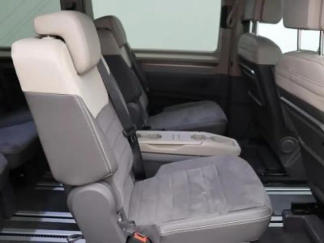 Volkswagen Multivan 2.0 TDI DSG Style T7