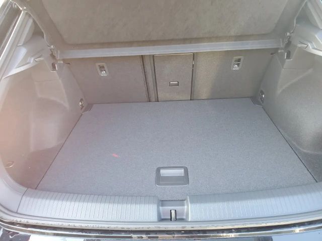 Volkswagen T-Roc IQ.Drive R-Line