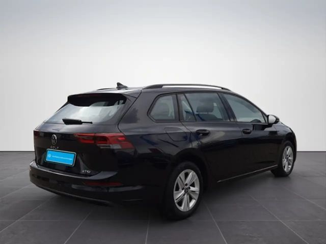 Volkswagen Golf 1.5 eTSI Golf VIII Life Variant