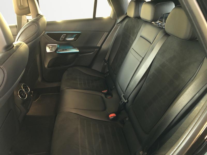 Mercedes-Benz GLC 300 4MATIC AMG Line GLC 300 d