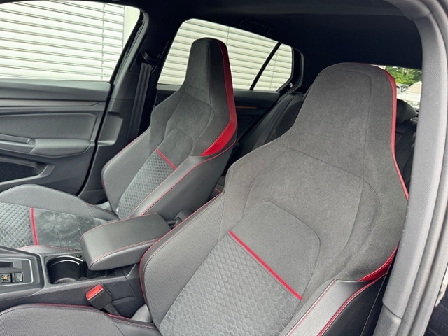 Volkswagen Golf 2.0 TSI Golf VIII