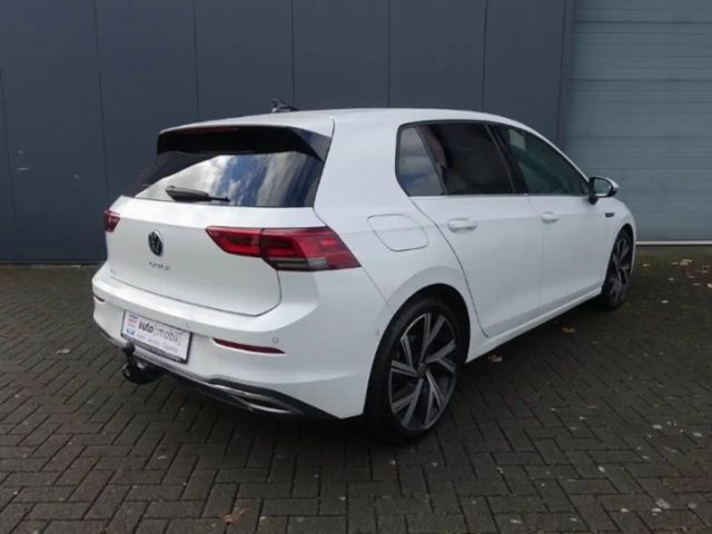 Volkswagen Golf 2.0 TSI DSG Golf VIII Style