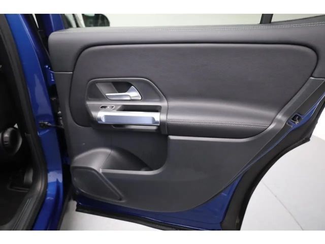 Mercedes-Benz GLB 220 4MATIC Progressive