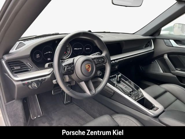 Porsche 992 4S Coupé Targa