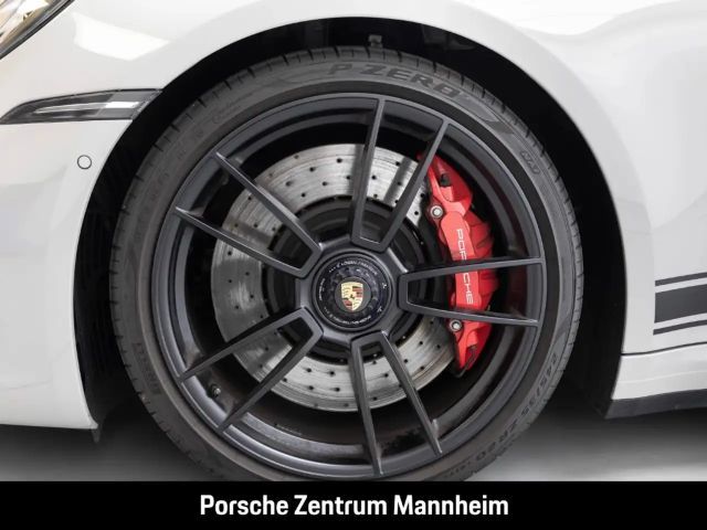 Porsche 992 Cabrio GTS