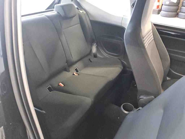 Volkswagen up! Move Move up!