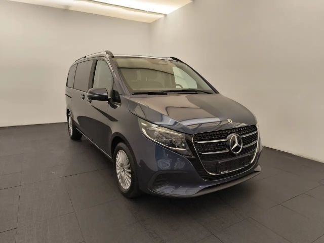 Mercedes-Benz V 220 4MATIC Style V 220 d