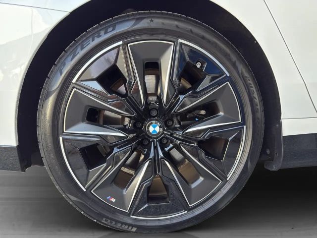 BMW i7 Sedan xDrive60