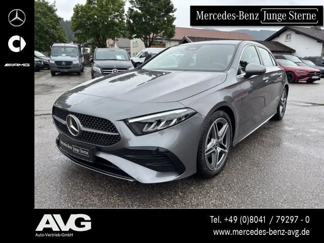 Mercedes-Benz A 180 AMG Line