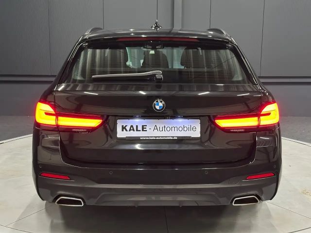 BMW 520 520d M-Sport Touring